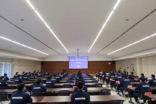 宽敞的多功能厅